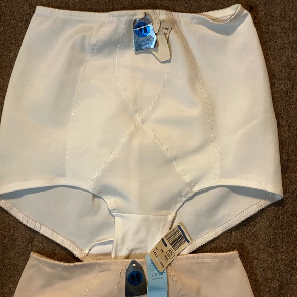 Vintage LOT Body shaping Girdle brief - Picture 2 of 11
